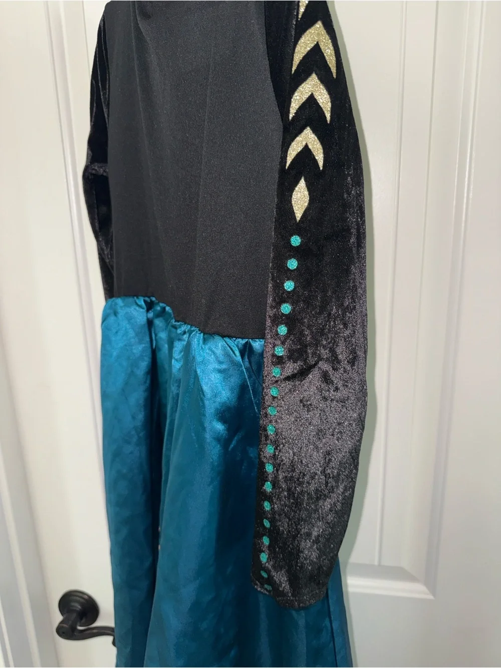 Disney Frozen Anna Costume 7/8 Deluxe Coronation Halloween Princess Queen Dress